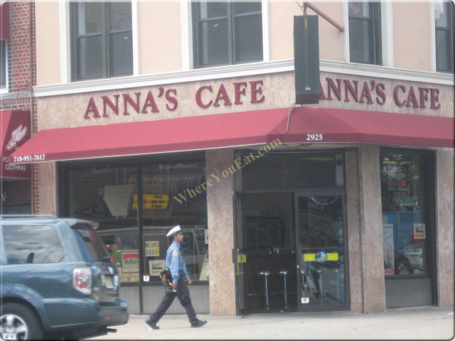 Annas Cafe