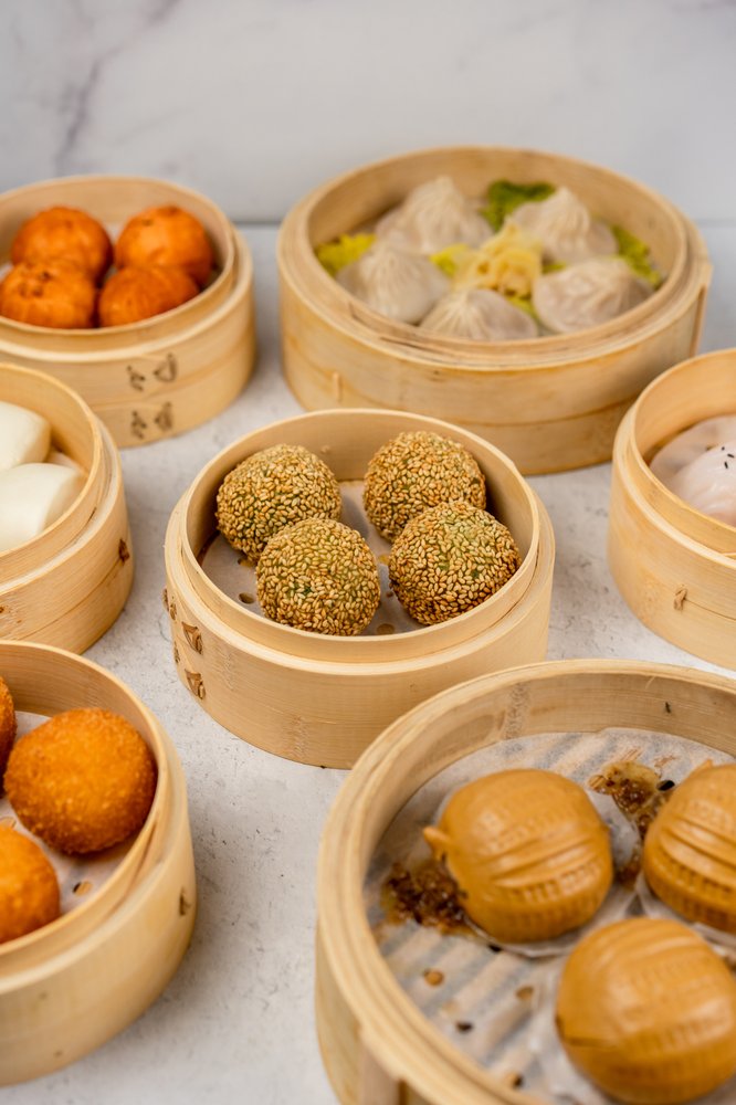 Dimmer Summer Restaurant In Brooklyn Menus Photos