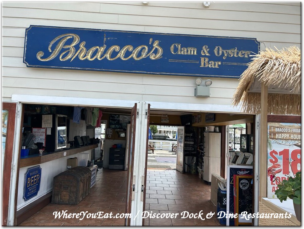 Braccos Clam & Oyster Bar