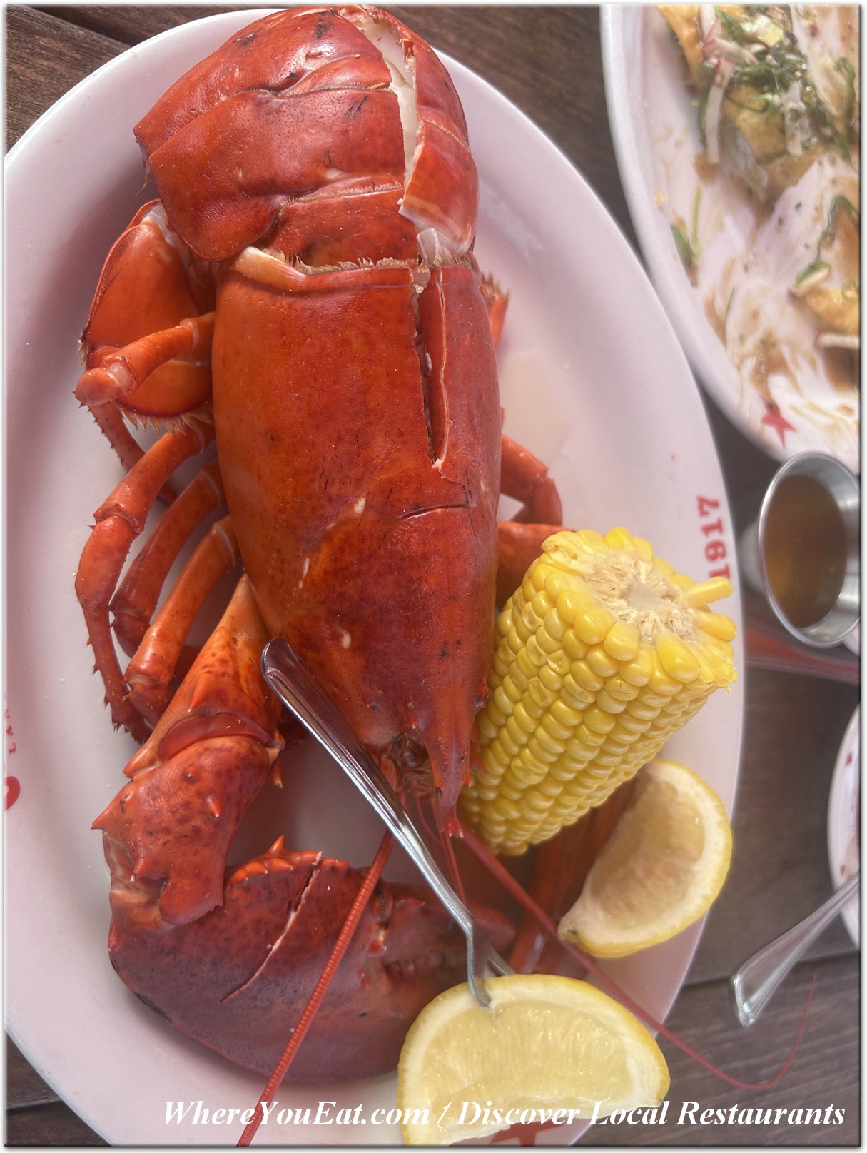 Dining at Bahrs Landing: A Seafood Experience in Highlands