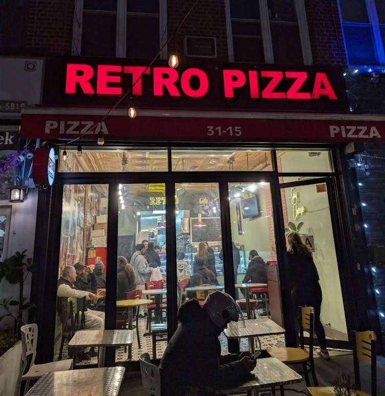Retro Pizza