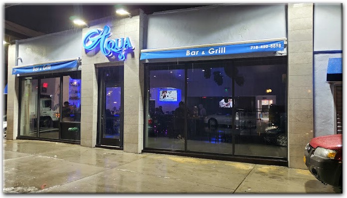 Aqua Bar and Grill
