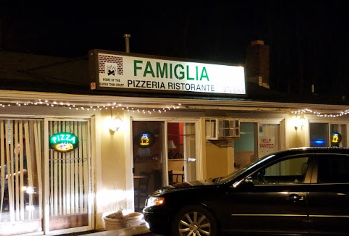 Famiglia Bistro Pizzeria