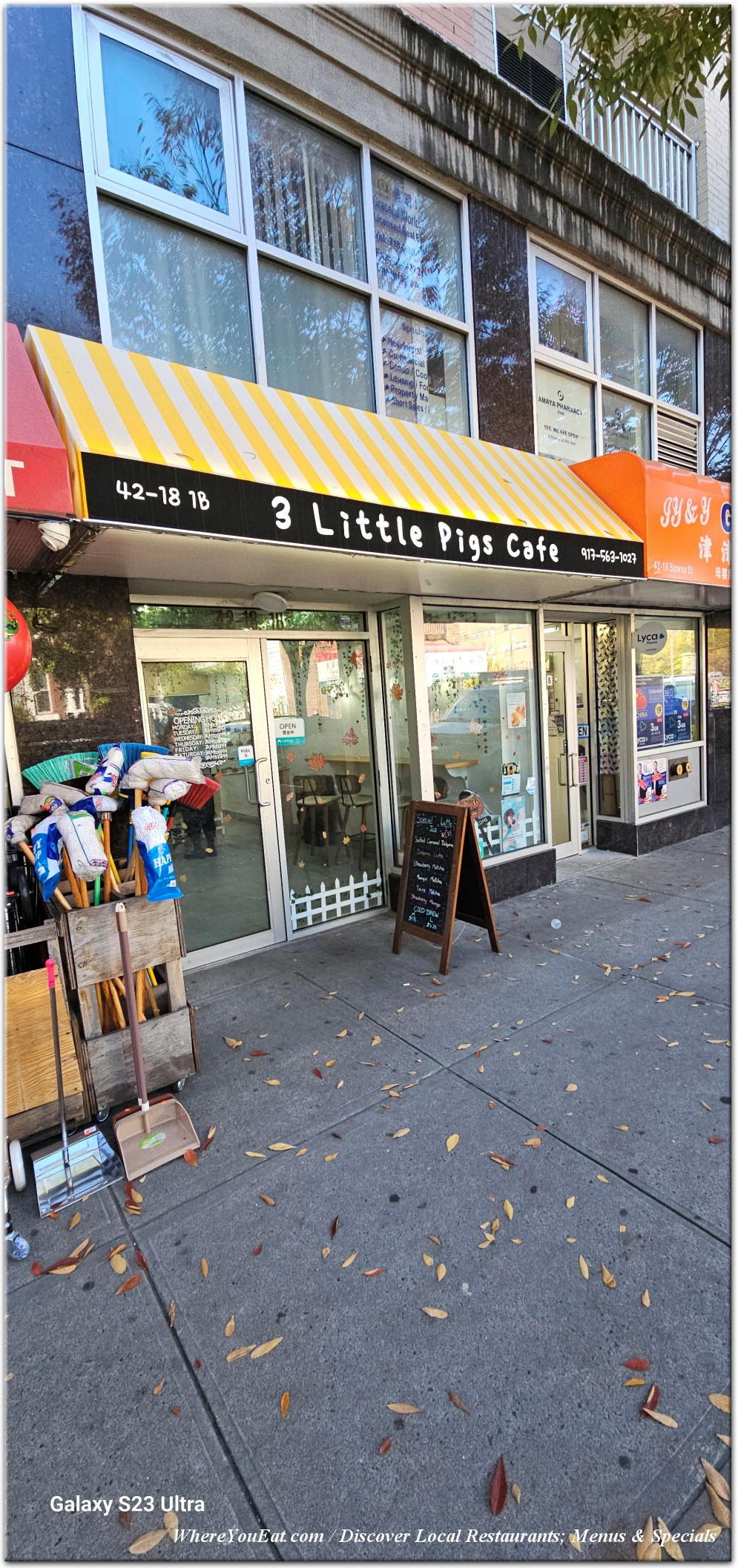 3 Little Pigs Cafe