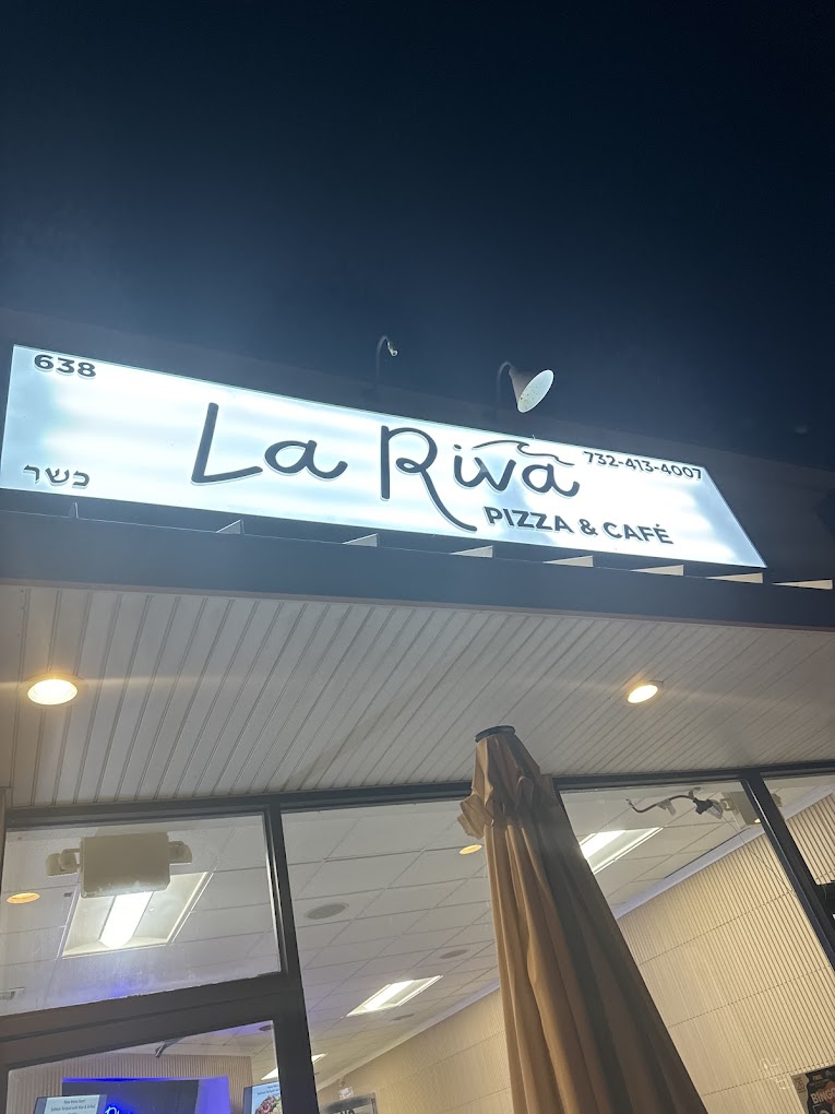 La Riva Pizza & Cafe