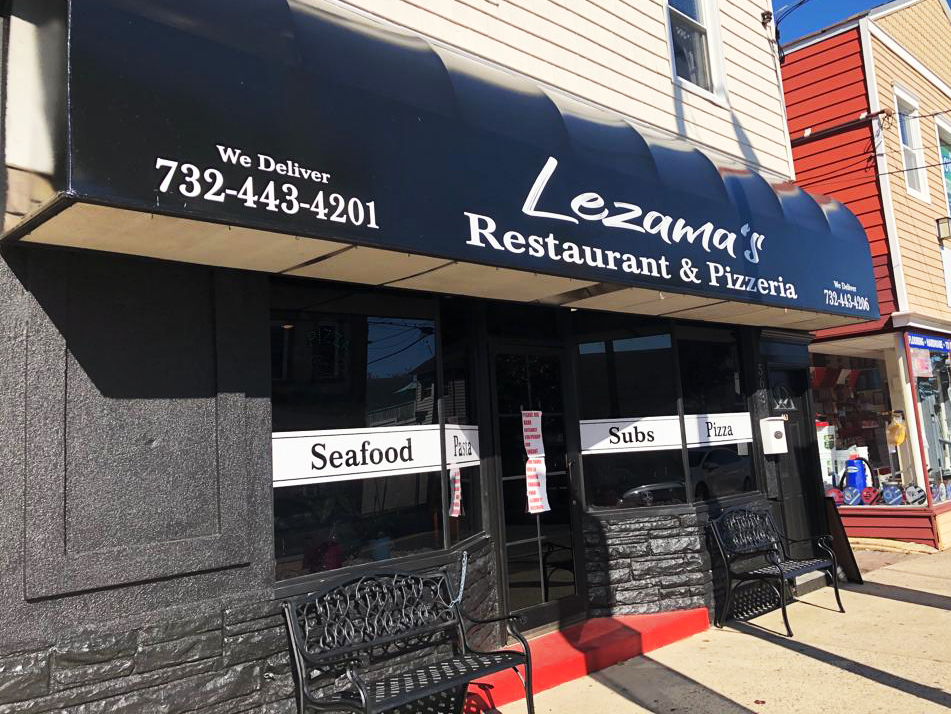 Lezamas Restaurant & Pizzeria