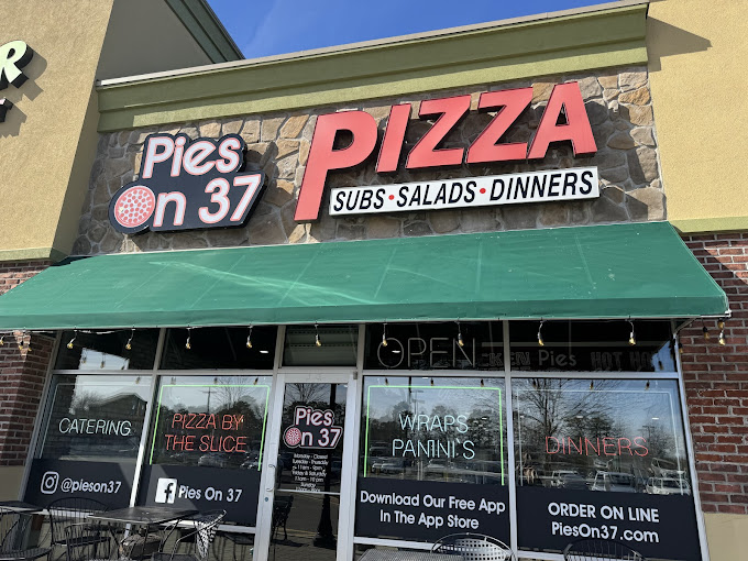 Pies On 37