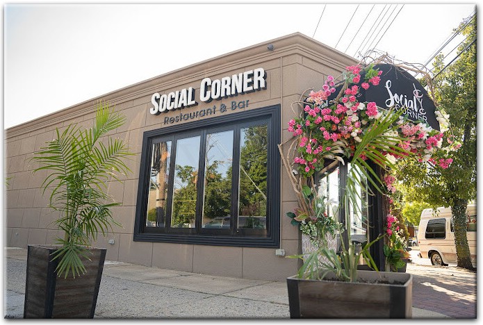 Social Corner Restaurant