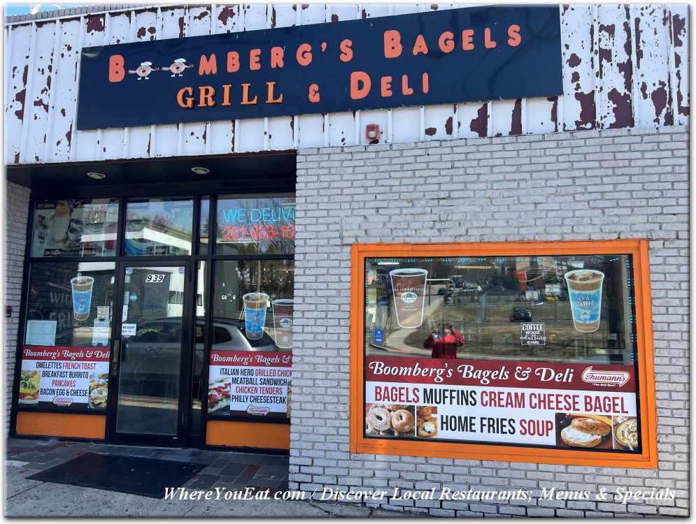 Boombergs Bagels Grill and Deli