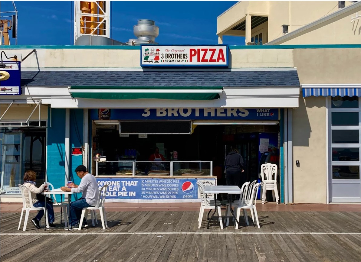 Three Brothers From Italy Pizza