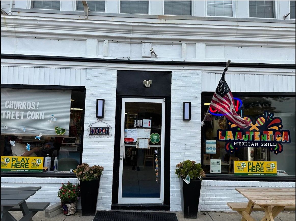 La Autentica Mexican Grill
