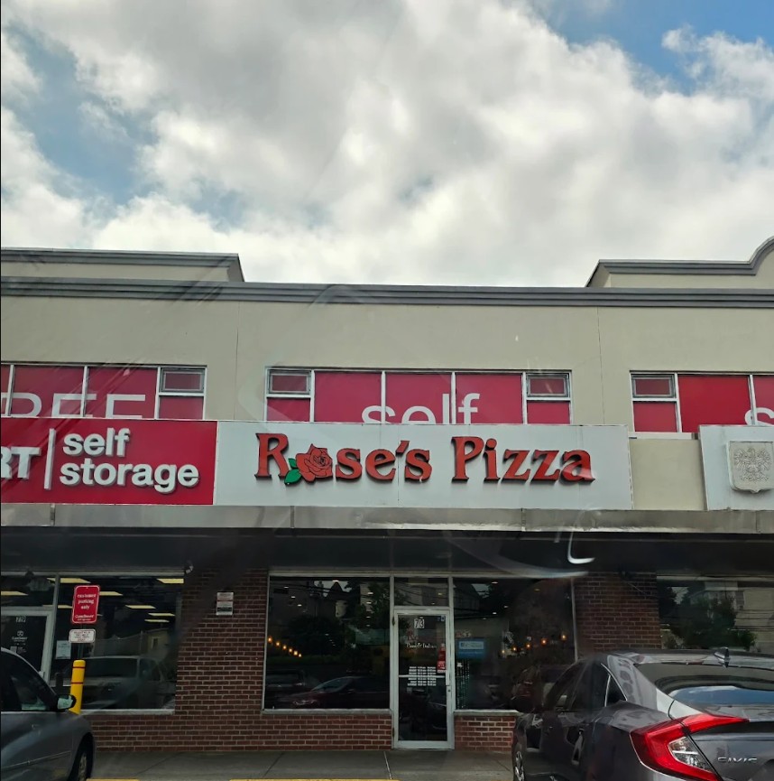 Rose’s Pizza