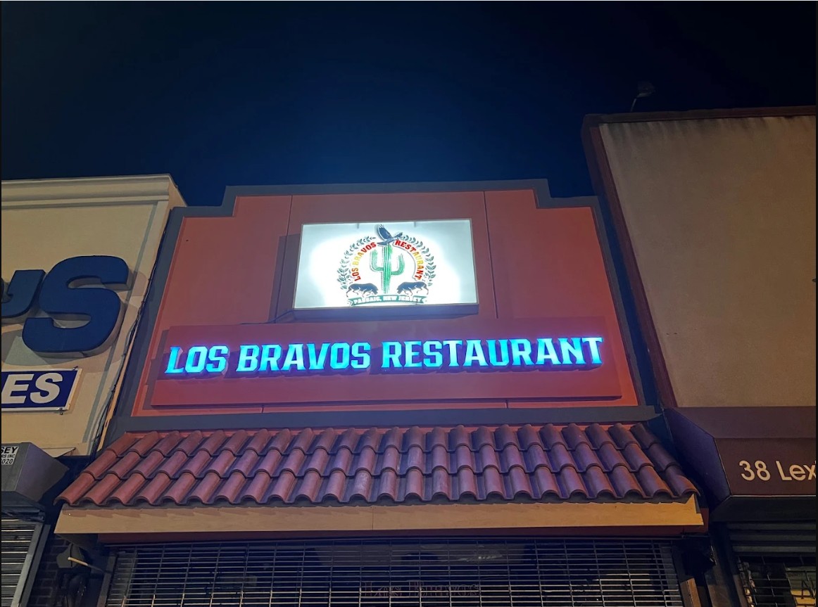 Los Bravos Restaurant