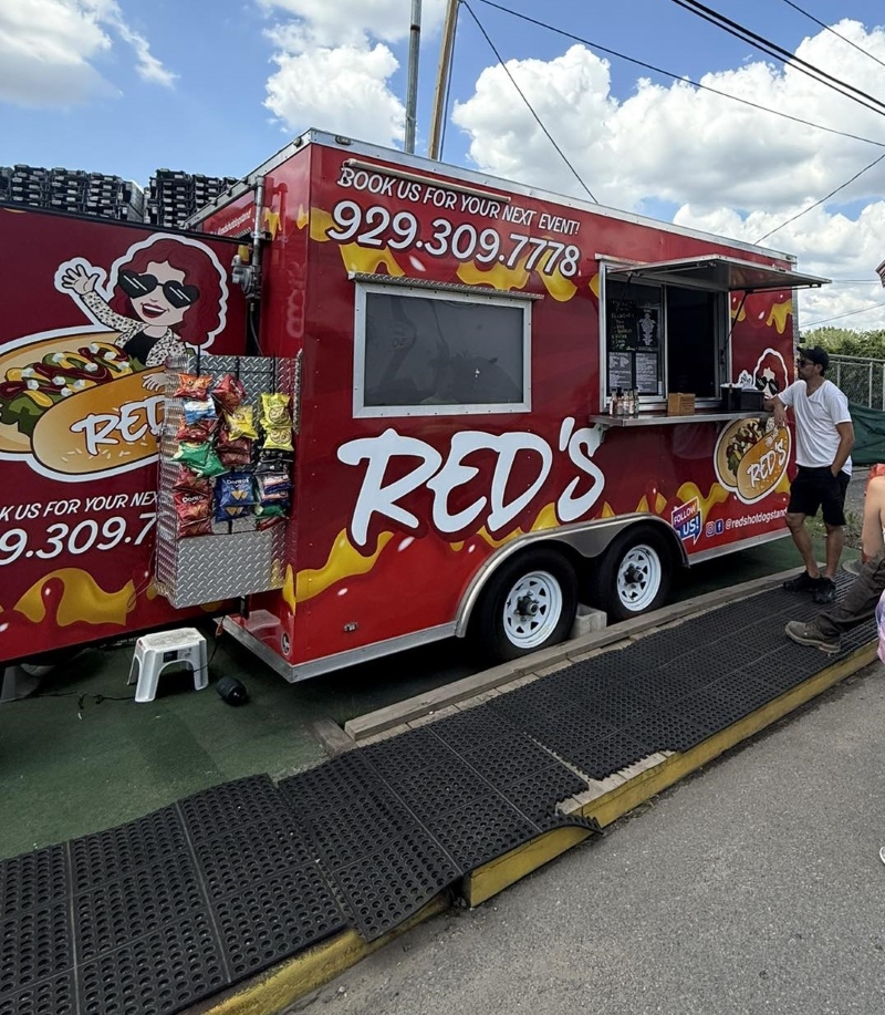 Reds Hotdog Stand