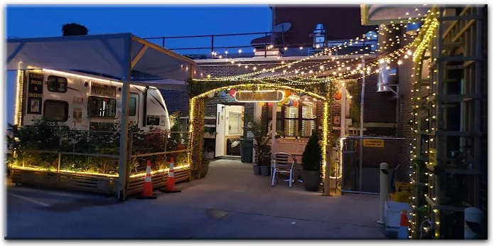 Bee Cafe