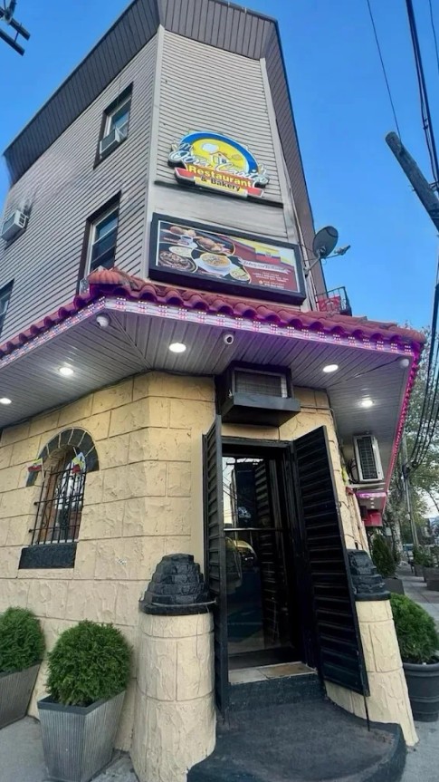 Otra Casita Restaurant & Bakery