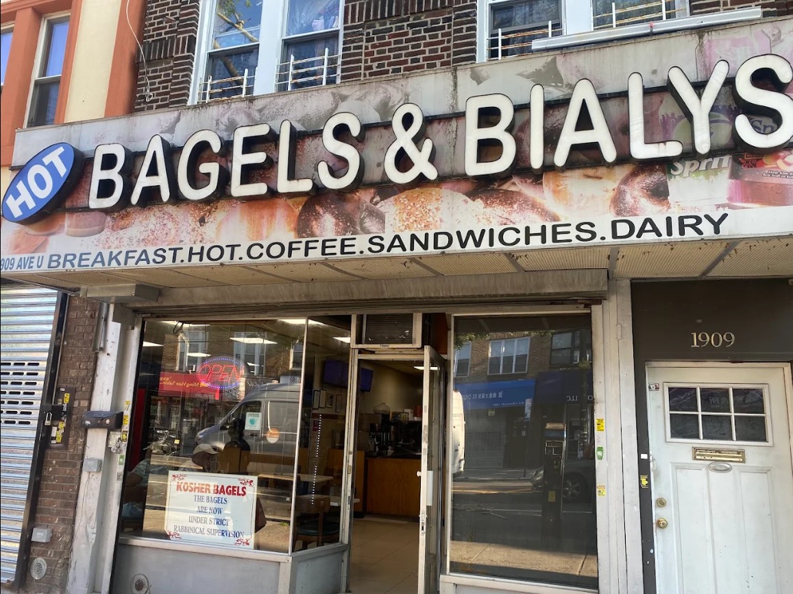 Hot Bagels and Bialys