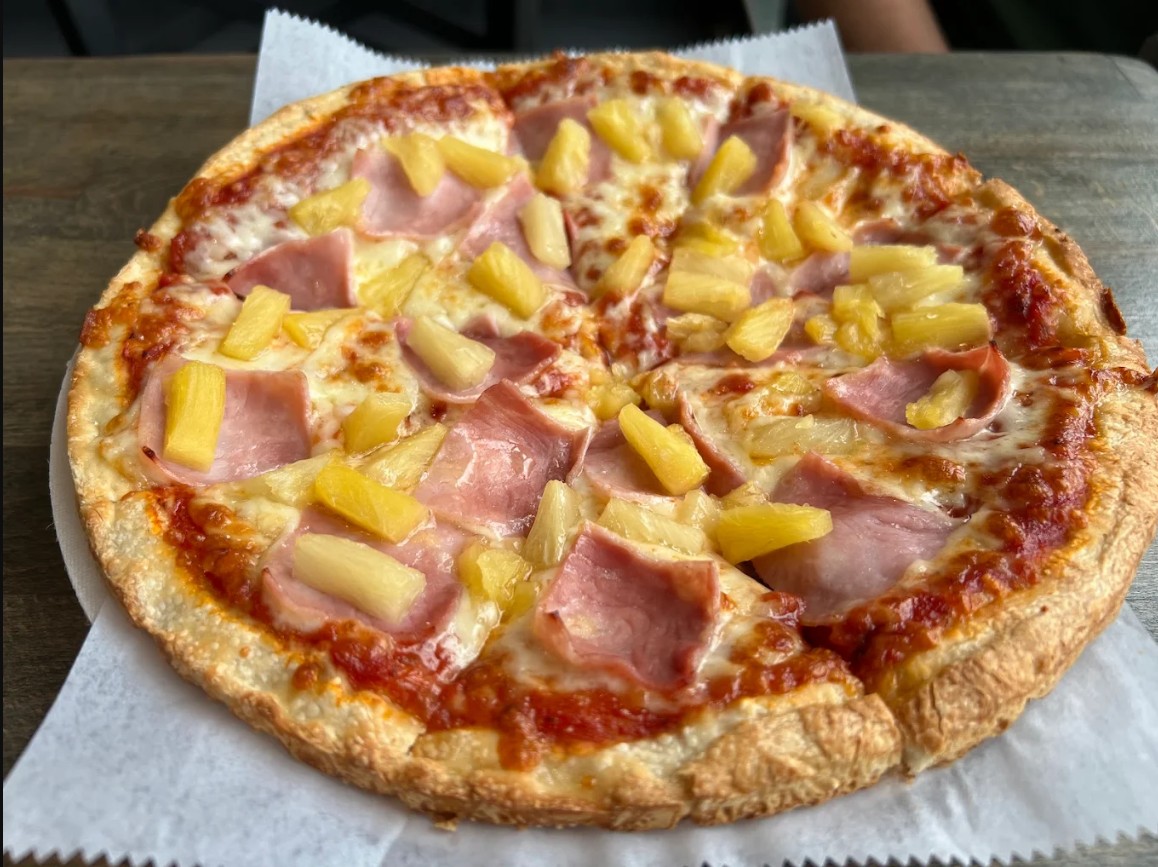 Singas Famous Pizza