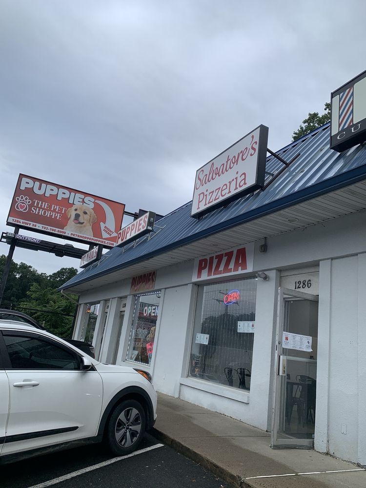 Salvatore’s Pizzeria