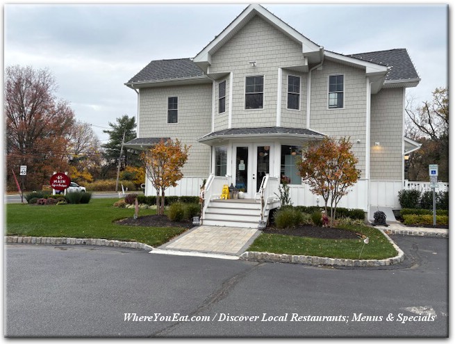 61 Main Cafe & Boutique