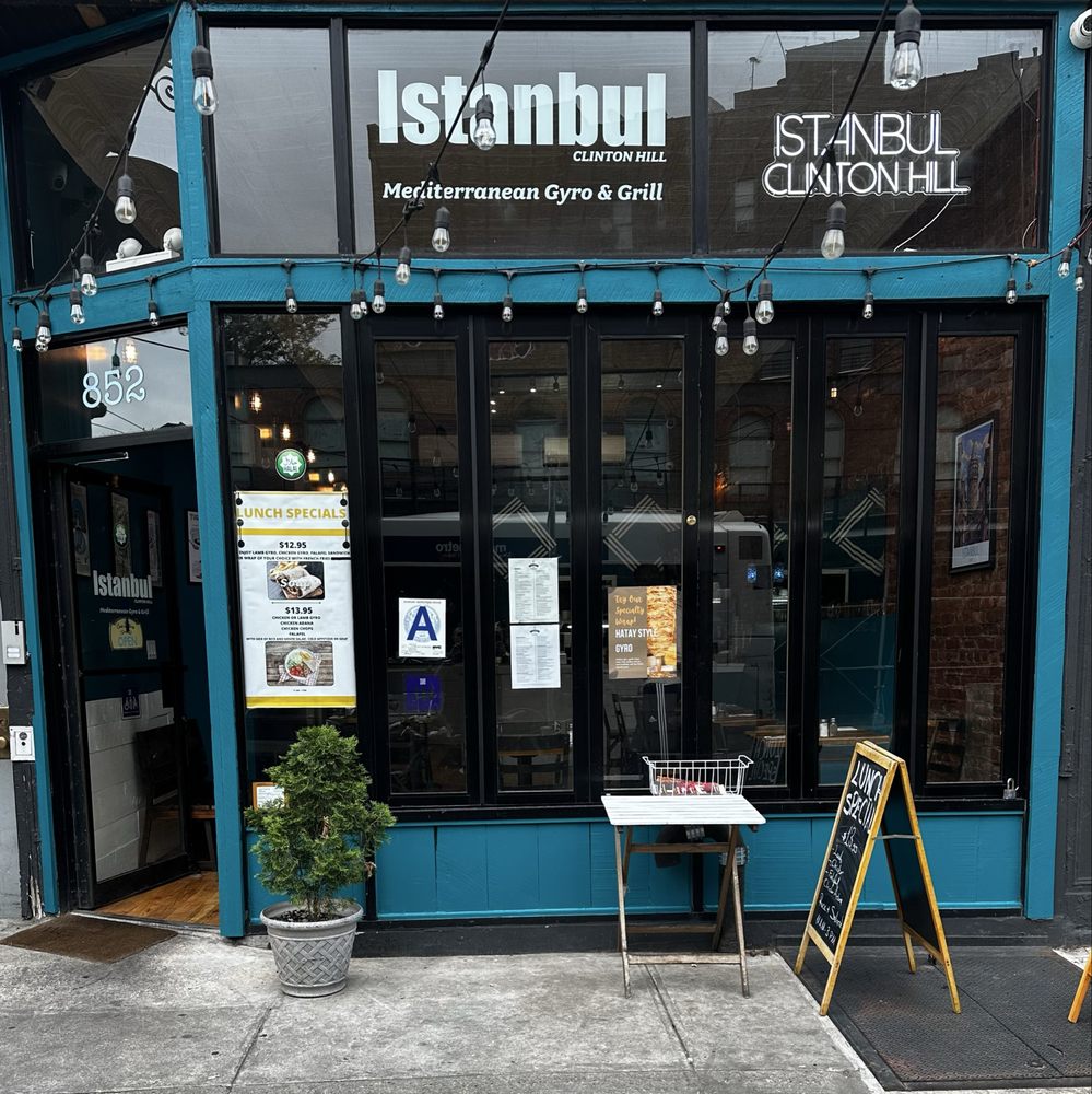Istanbul Clinton Hill Mediterranean Gyro & Grill