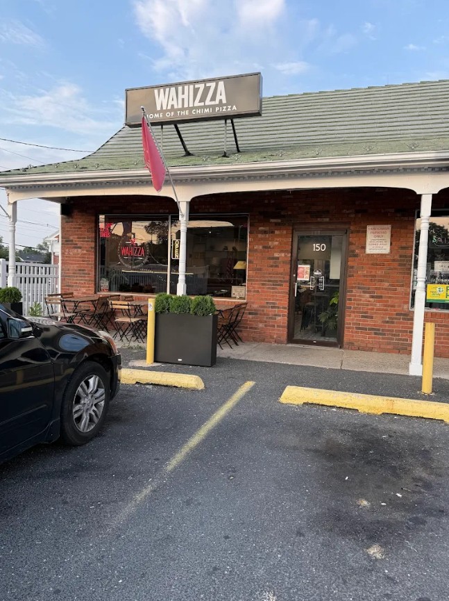 Wahizza Pizzeria & Restaurant