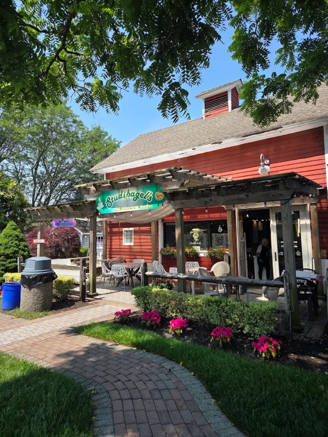 Studibagels Garden Cafe