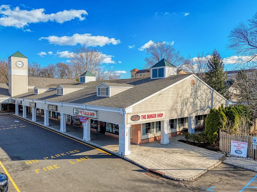 Discover The Burger Shop in Matawan: Your Go-To Spot for Chicken Burgers
