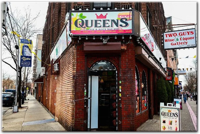 Queens Coffee & Juice Bar