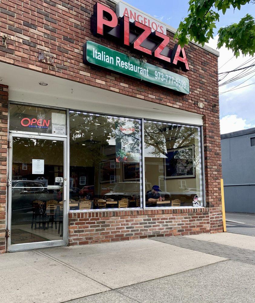 Angelos Pizzeria & Restaurant