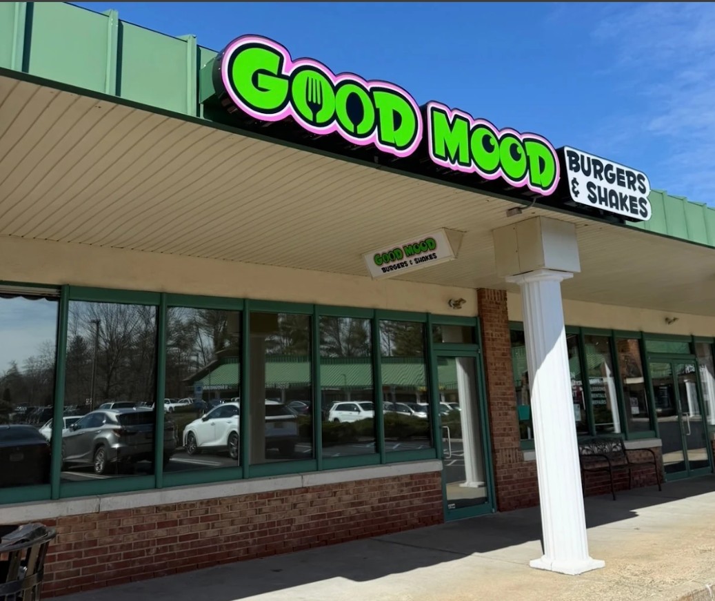 Good Mood Burgers & Shakes