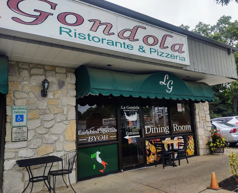 La Gondola Pizzeria Restaurant