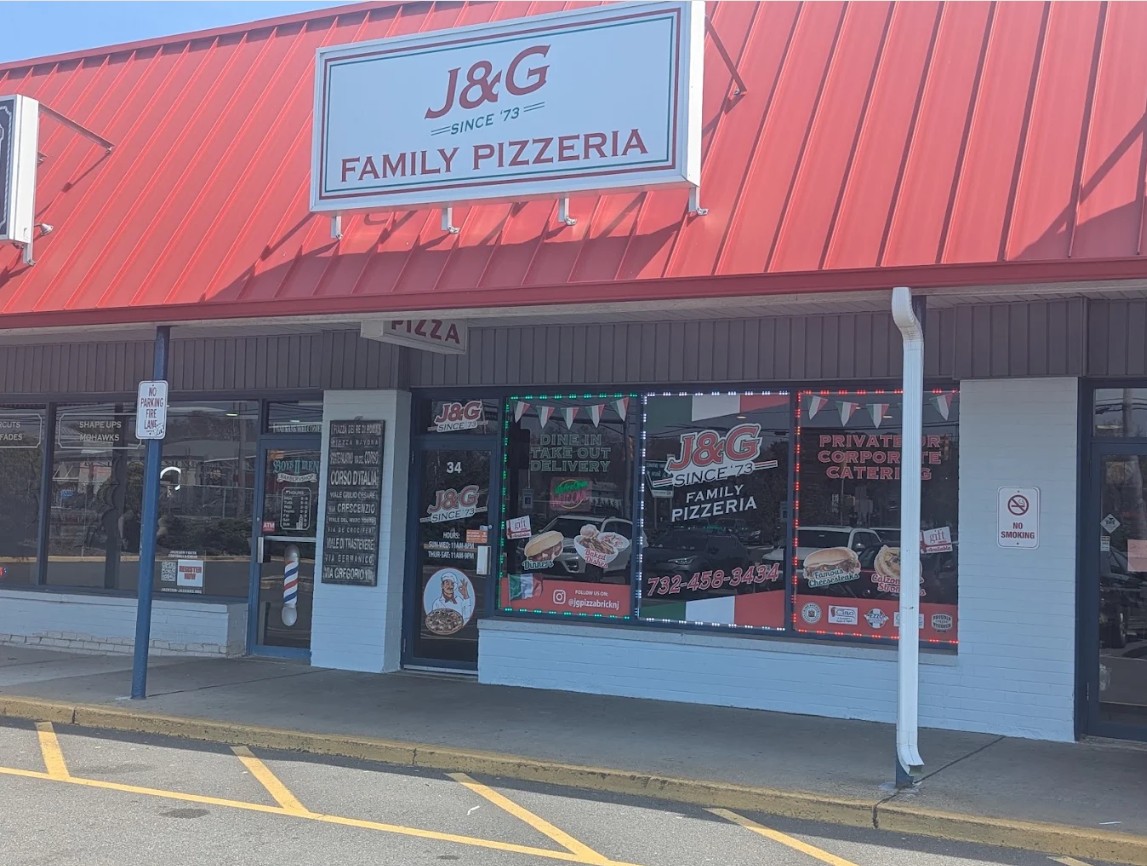 J&G Pizzeria & Dining