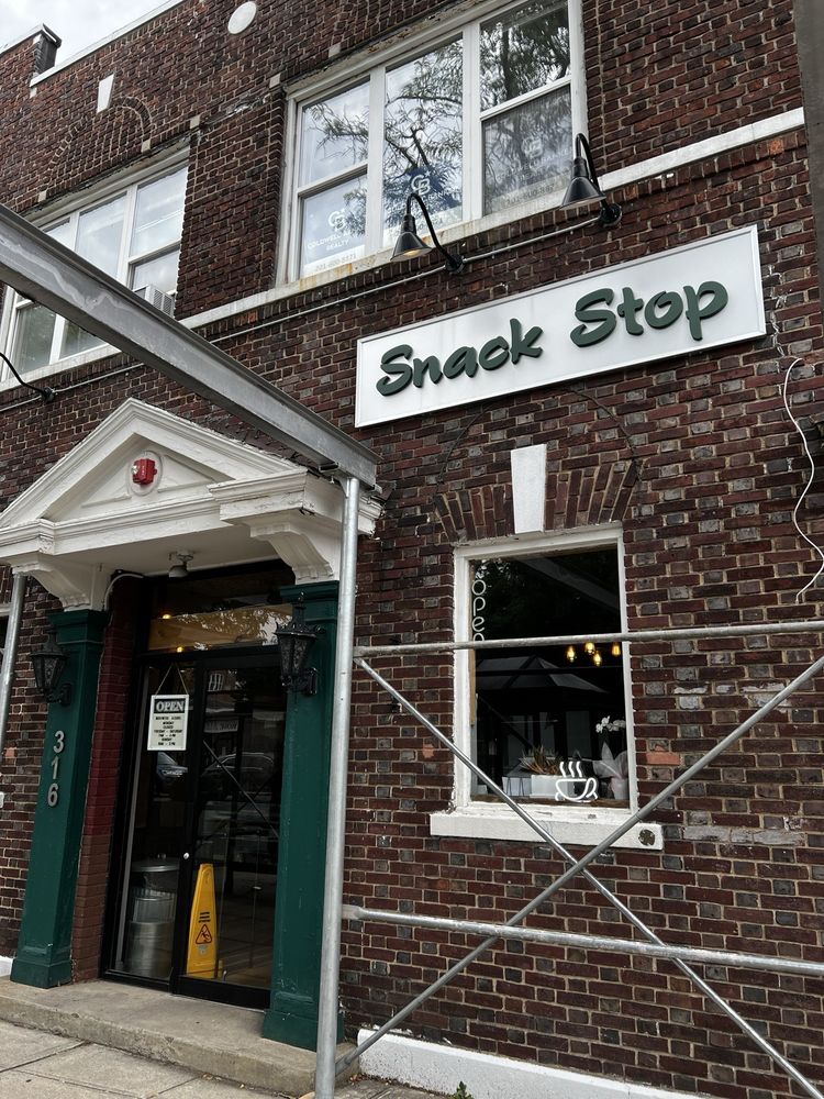 Snack Stop