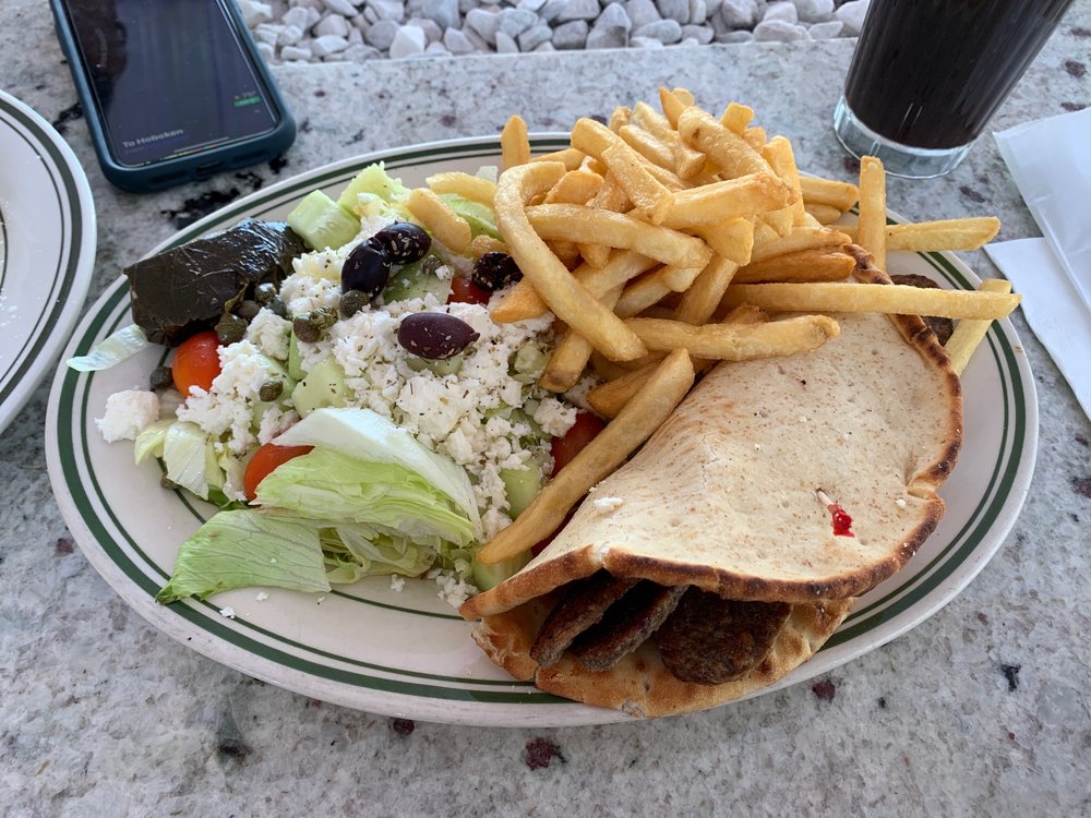 Casual Comfort Lunch at Staten Island Diner in Castleton Corners