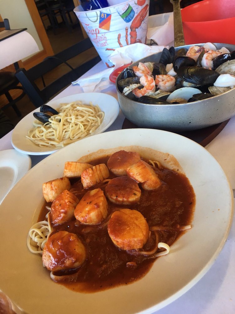 Experience Seafood Excellence at Lobster House Joe s